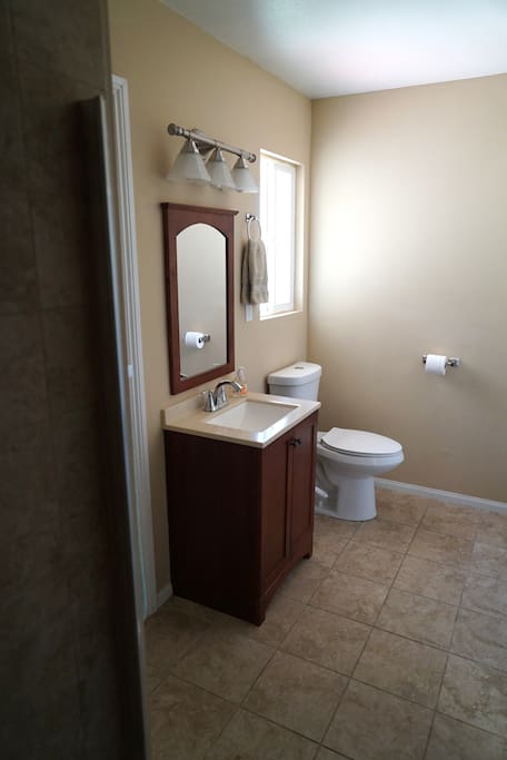 Private bathroom, also the private entrance.