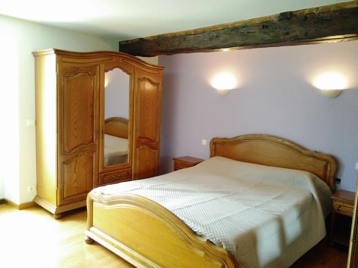 غرفة النوم 1