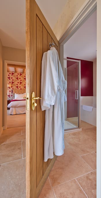 The Beech Suite -Hallway