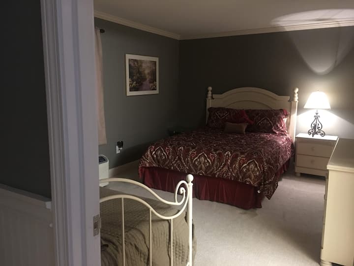 Krevat dopio "queen"