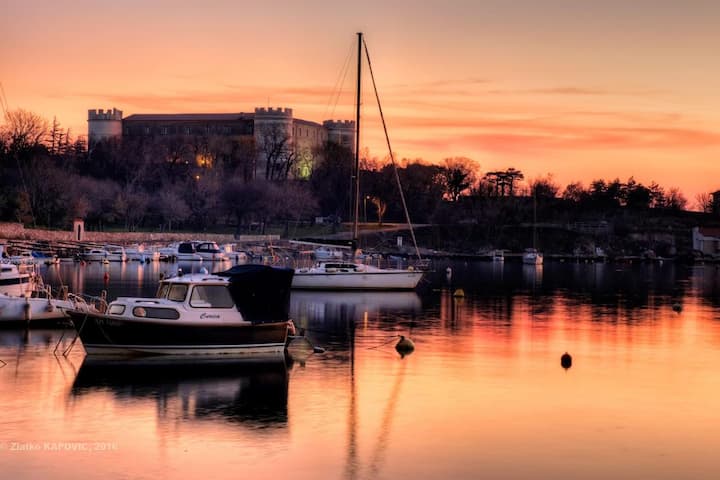 The Captain's Jewel - your sunset vacation