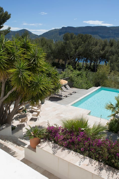 Villa Bianca - Heated Pool - Sea Access 50 m