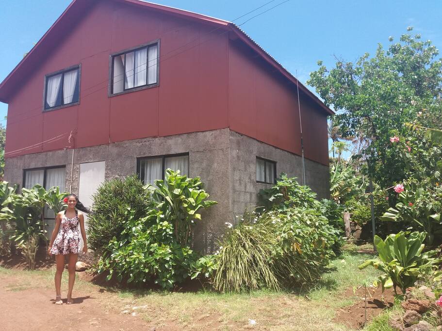 Hare Kuru Rapa Nui, casa de 2 pisos.
