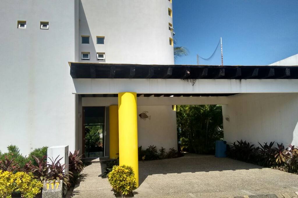 Entrada a la casa