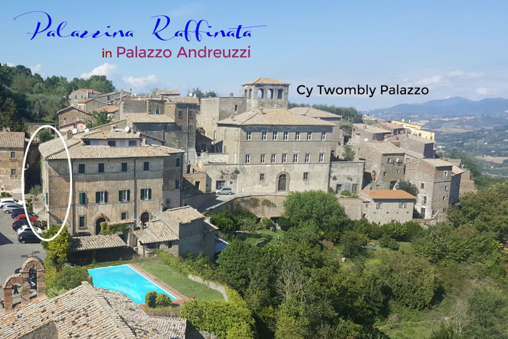 PALAZZINA RAFFINATA's next door neighbor is the grand palazzo that was once the home and studio of Cy Twombly, the famous American artist.