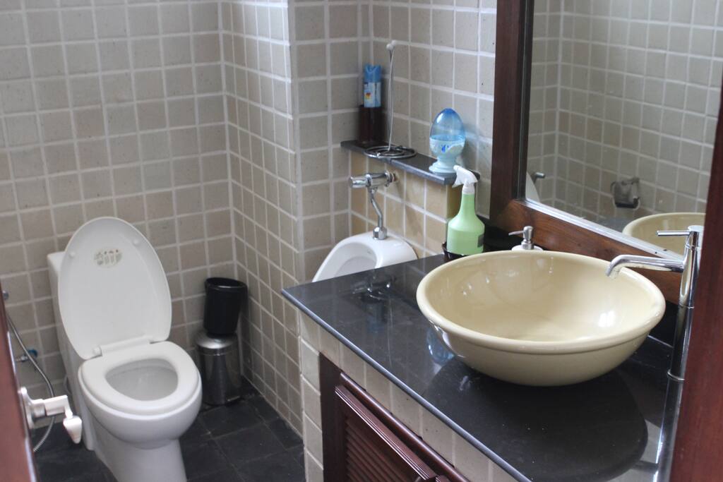 WC of the first floor