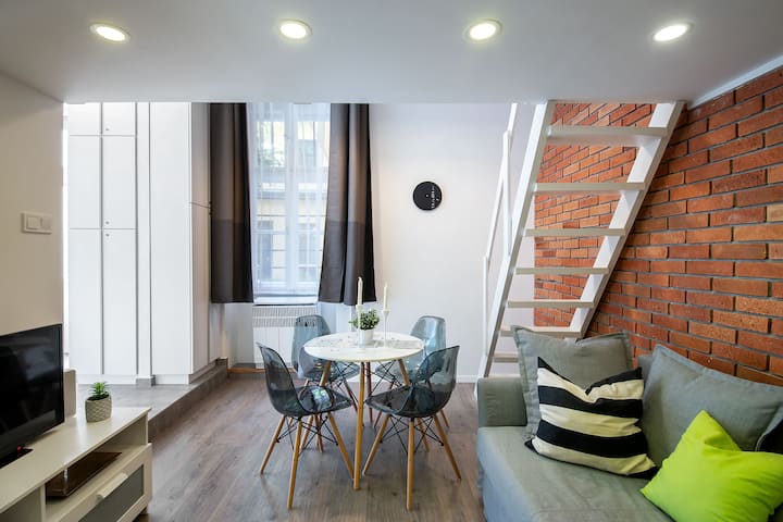Amazing Flat I. Kazinczy Street (Downtown) With Ac - Budapest
