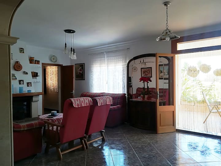 მისაღები ოთახი