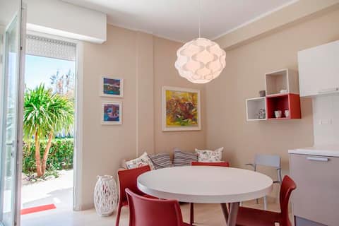 Beachfront apartment PORTO SAN GIORGIO