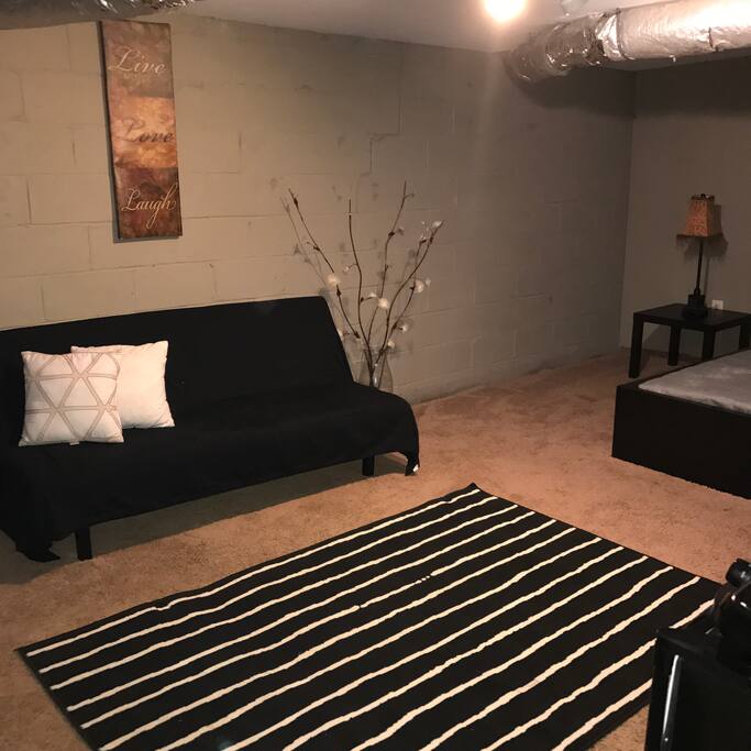 Sleeper sofa that turns into full size bed