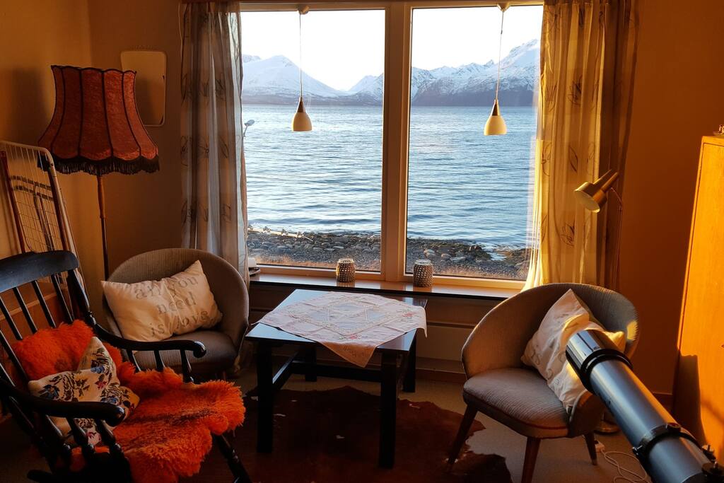 Living room.