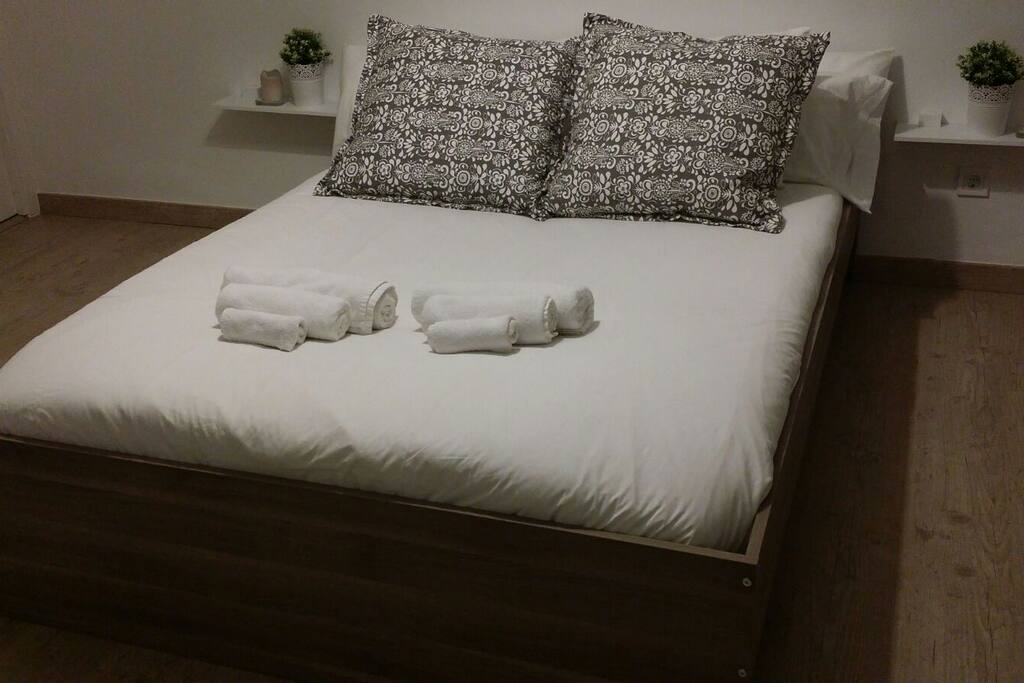 Cama