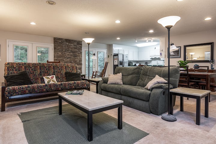 Greenhill Haven, Mountain Retreat - Hendersonville, NC