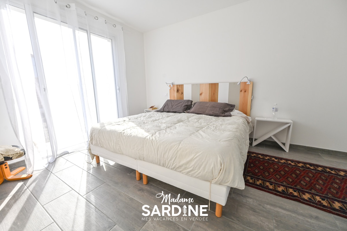 חדר שינה 1 חדר שינה ראשי 180 x 200