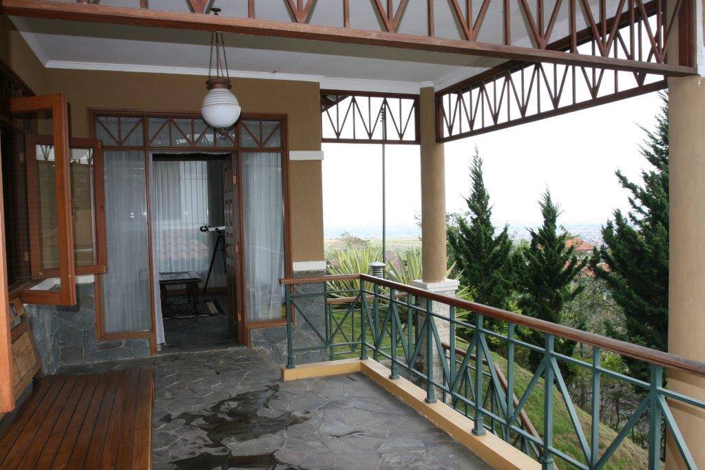 Front Terrace