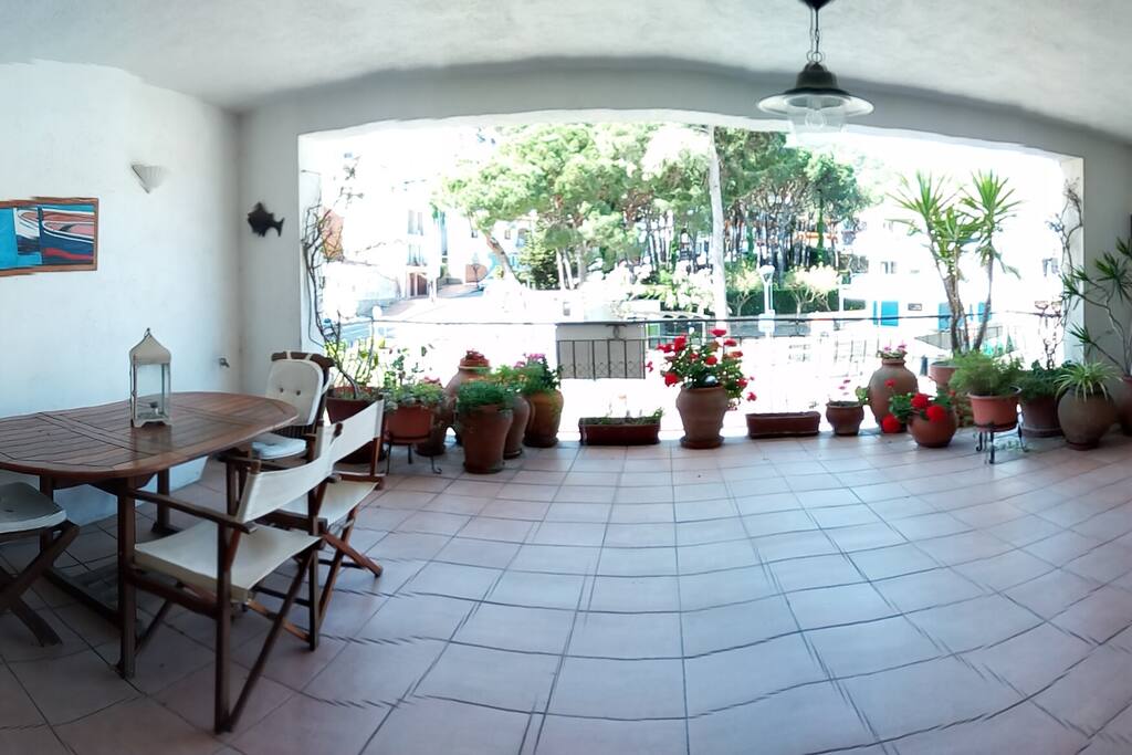 LA MEJOR TERRAZA DE TAMARIU