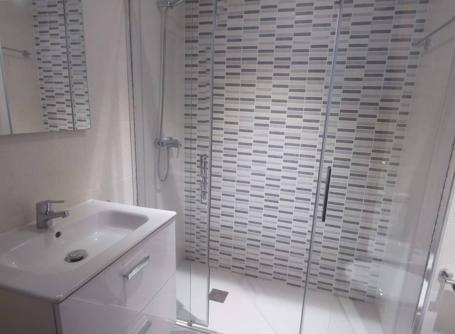 Baño habitación matrimonio