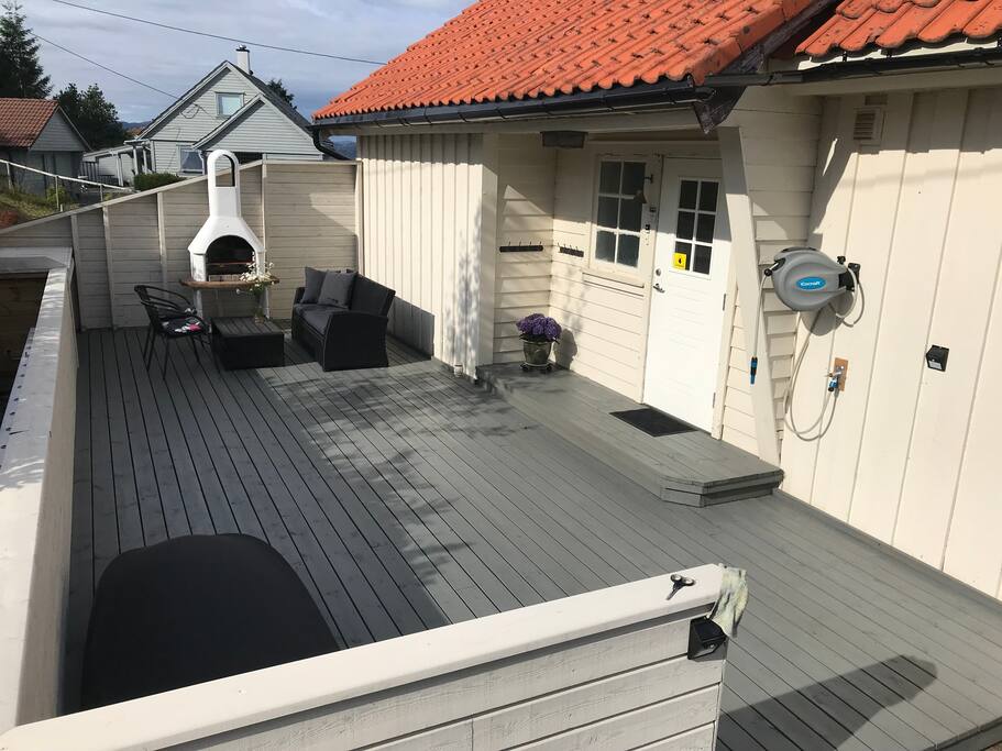 Your Terrasse for the evenings, and entrance to your appartment
