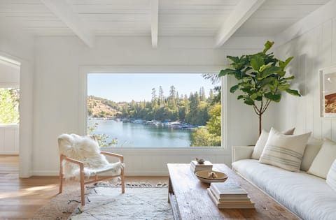 Emerald Lake House