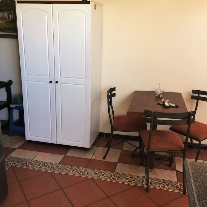 Sala comedor.
Dining room.