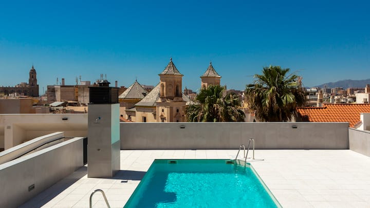 Cozy Oasis In City Center, Paddle , Pool & Parking