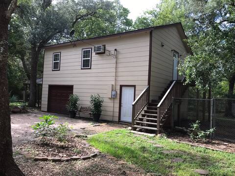 Carriage House Retreat