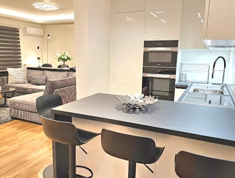 N. Filothei Luxury Apartment 110m2