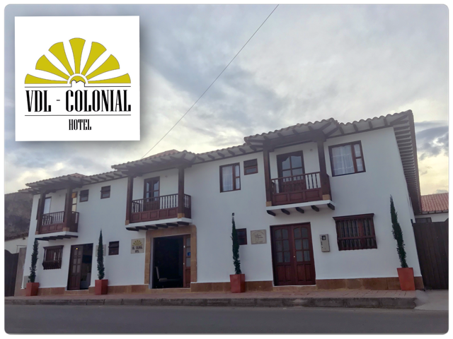 New place -  VDL Colonial 
Habitación con balcón