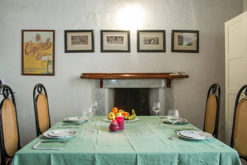 Il tavolo da pranzo
