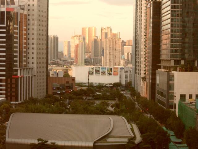Avant Apartments At The Fort managed Airbnb listing 3