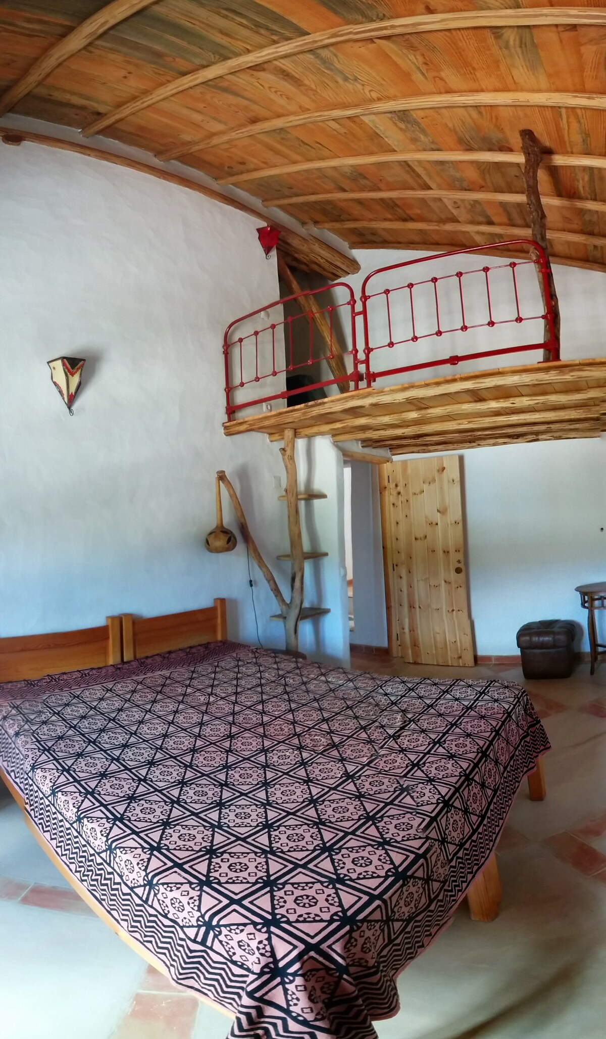 غرفة نوم واحدة/مزدوجة