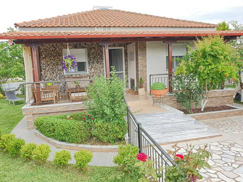 Paradise house-Cosage house near the sea!