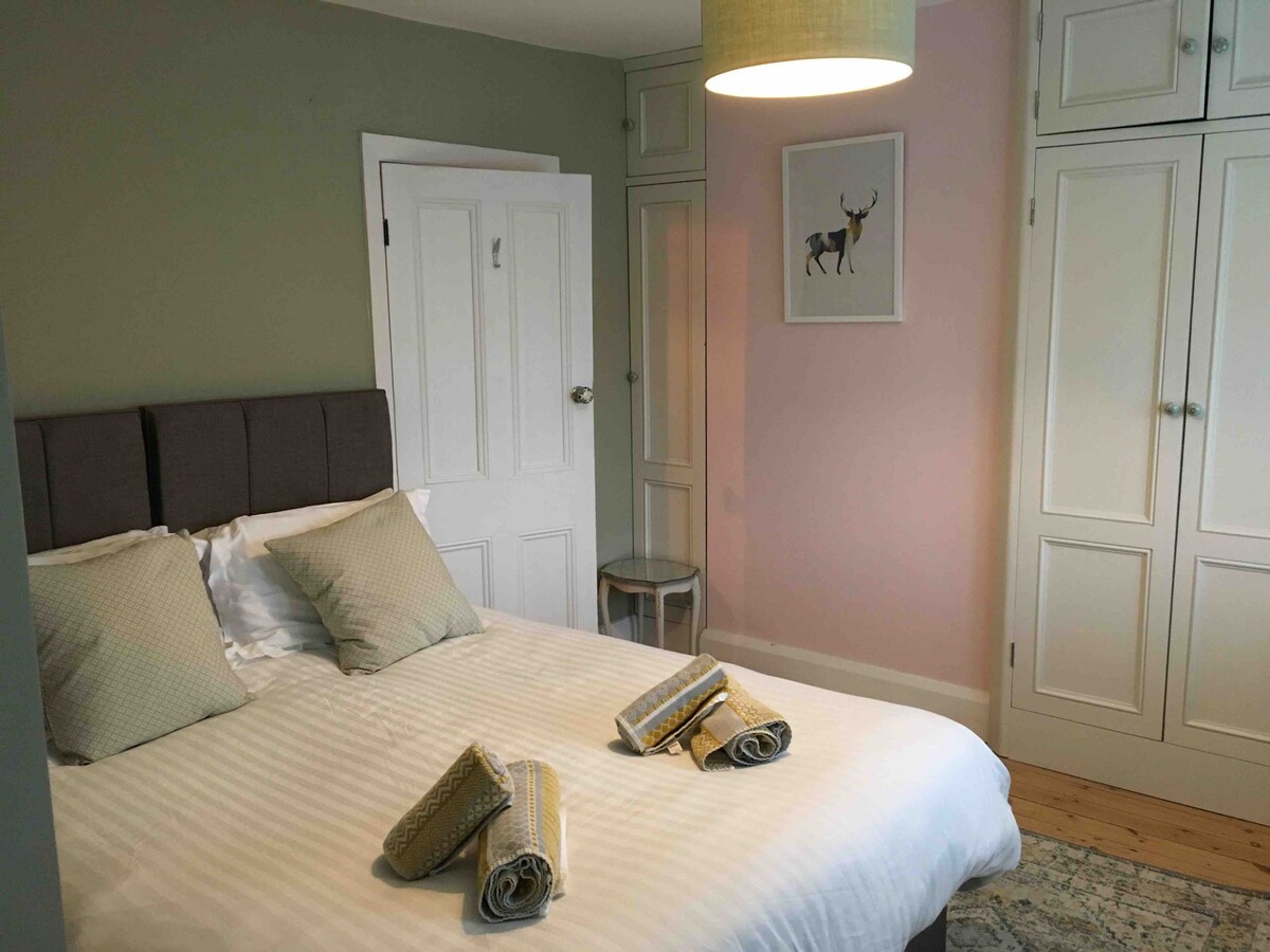 Спалня 1 - двойно легло или две единични легла