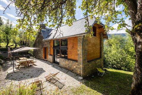 "La Recul�ée" Beautiful renovated barn in Loudervielle
