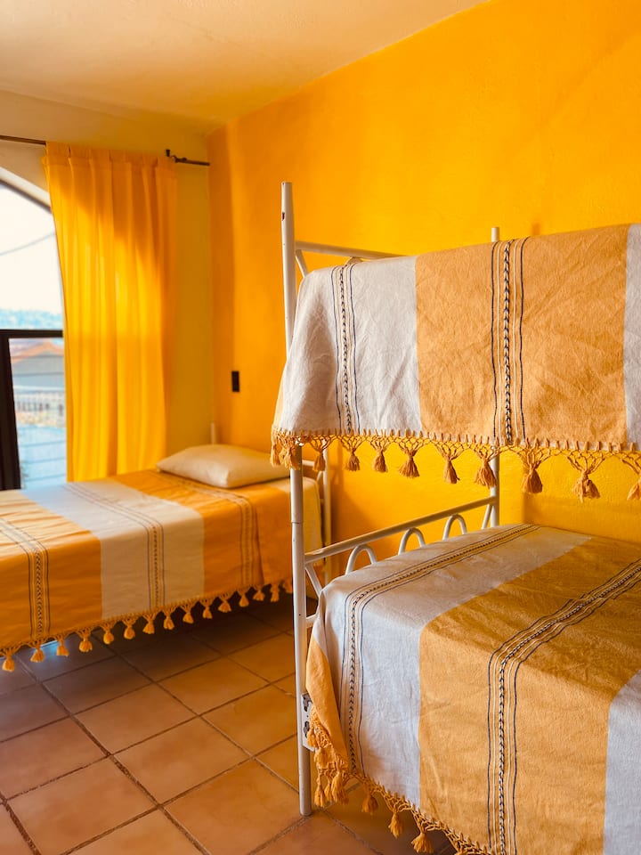 Chumba kamili kwa ajili ya watu 6