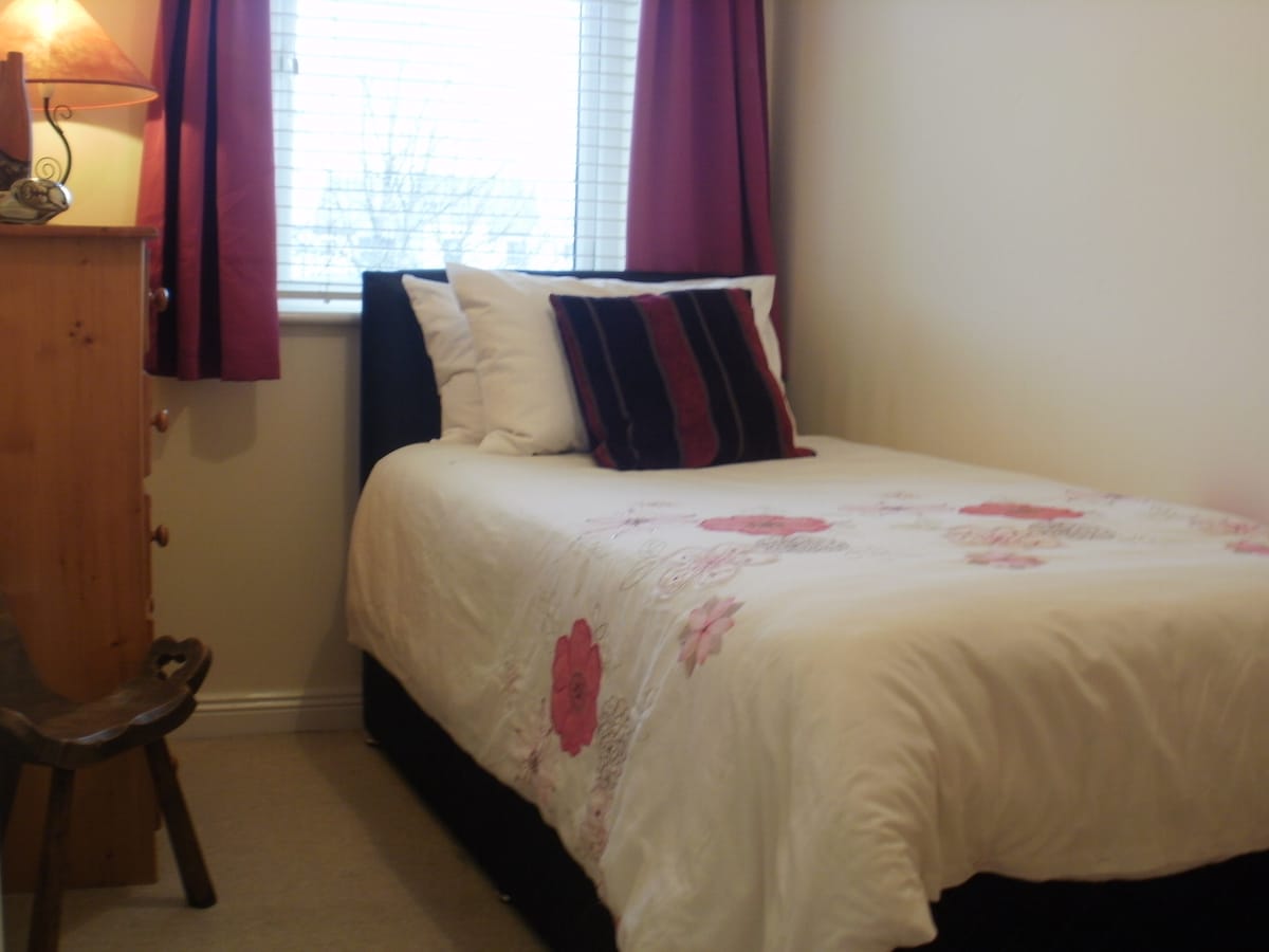 Jednostruka spavaća soba