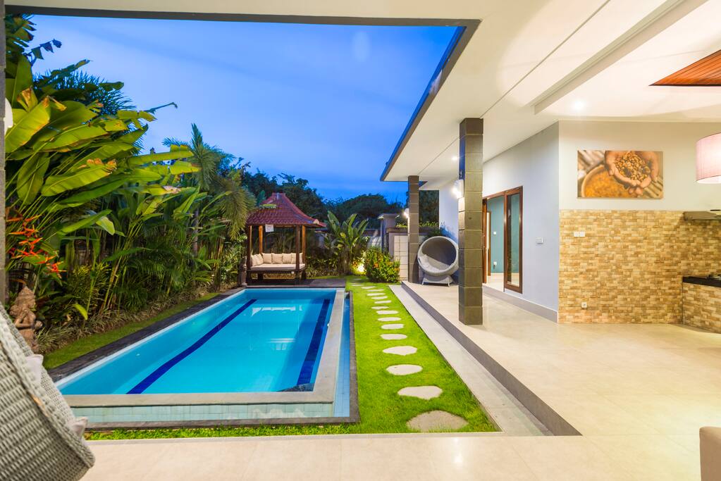 Touch of modern combinated with traditional is the way we walk.