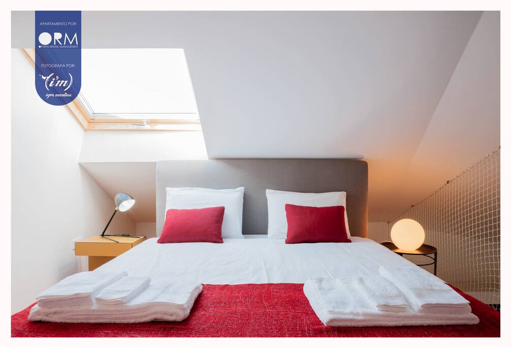 Bedroom with double bed