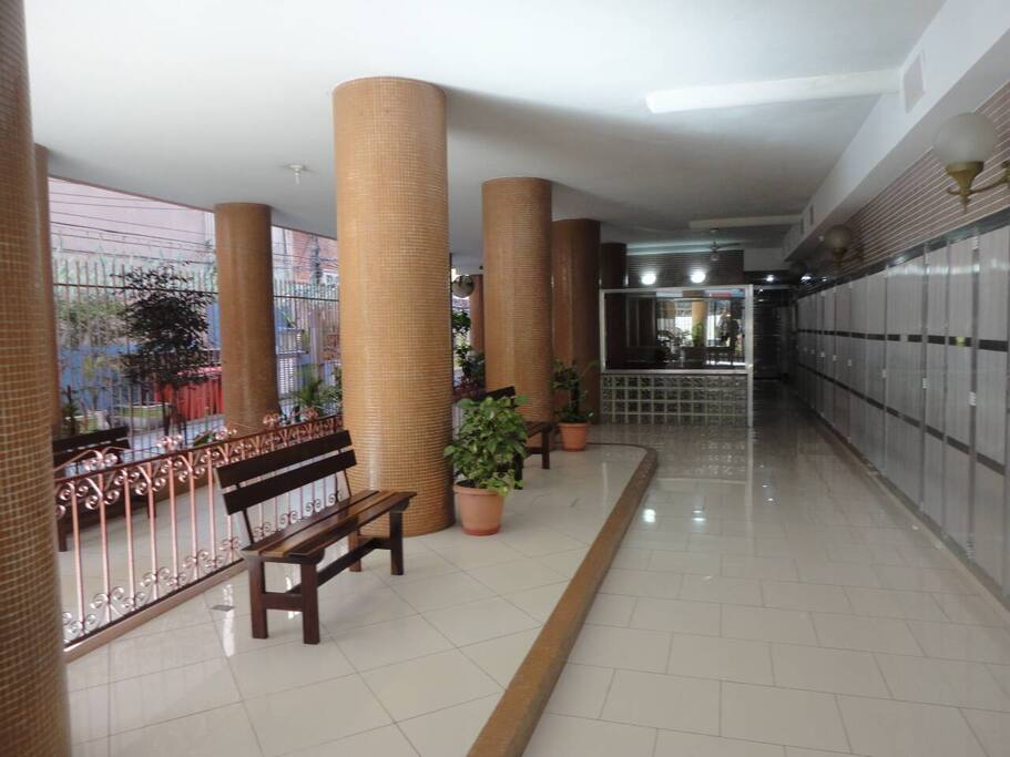Lobby view with free Wi-Fi