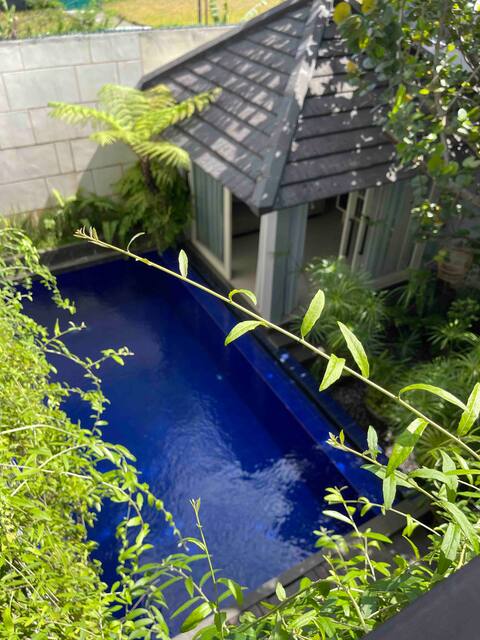 Luxurious, modern with private swimming pool