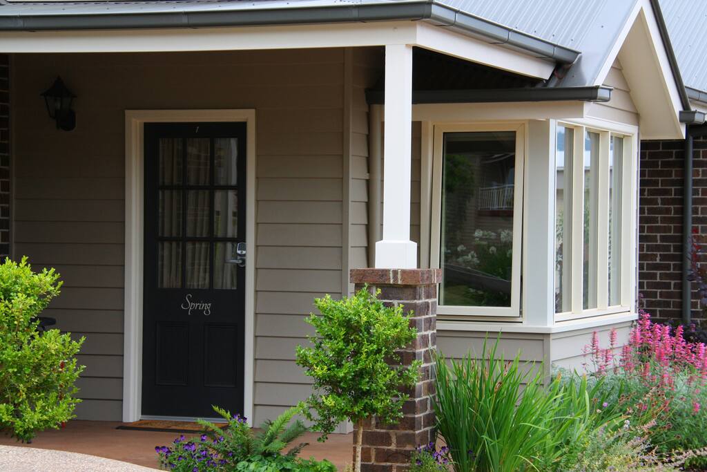 Spring Cottage Entrance