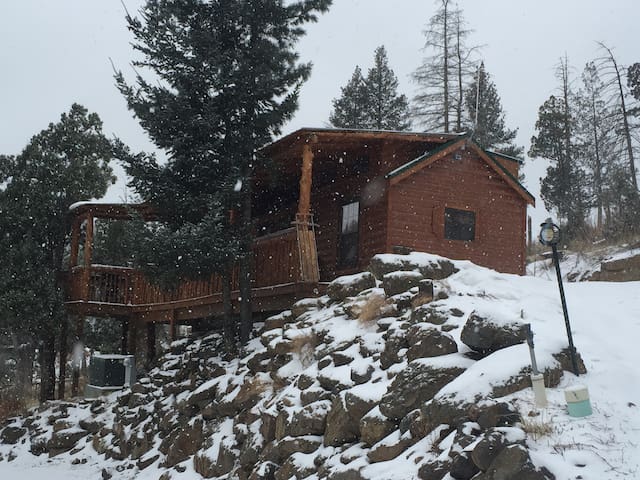 Airbnb Bottlehouse Cabins Vacation Rentals Places To Stay