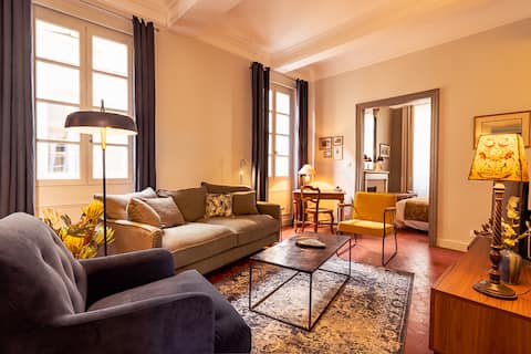 Top Airbnb: La Suite N°3 Appt II Elegant in the Historic Center in Avignon