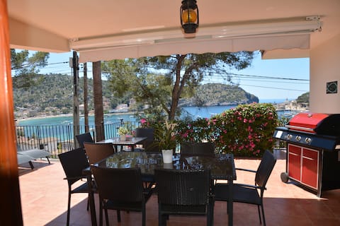 Popular Airbnb listing: "La Oliva" fantastic views 5 min beach, BBQ in Sóller