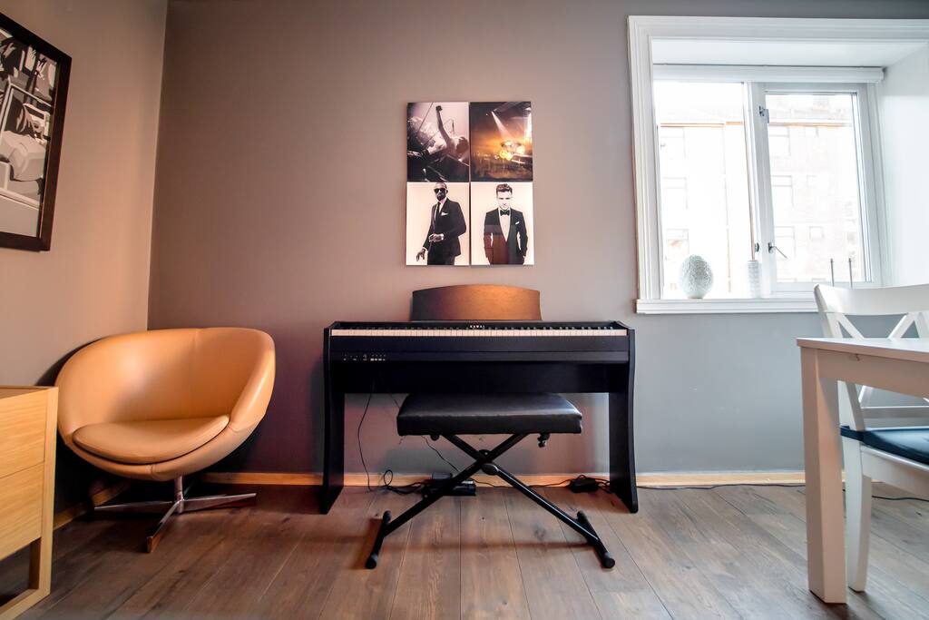 3/16 El-piano