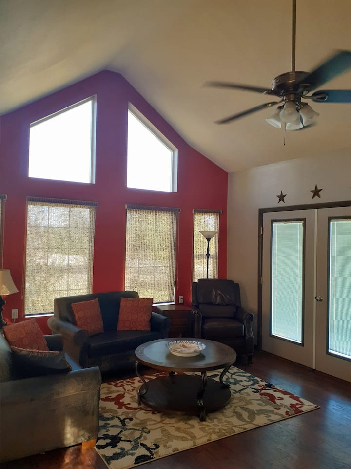 The Jolly Rancher-john Wayne Cabin - Cortez, CO