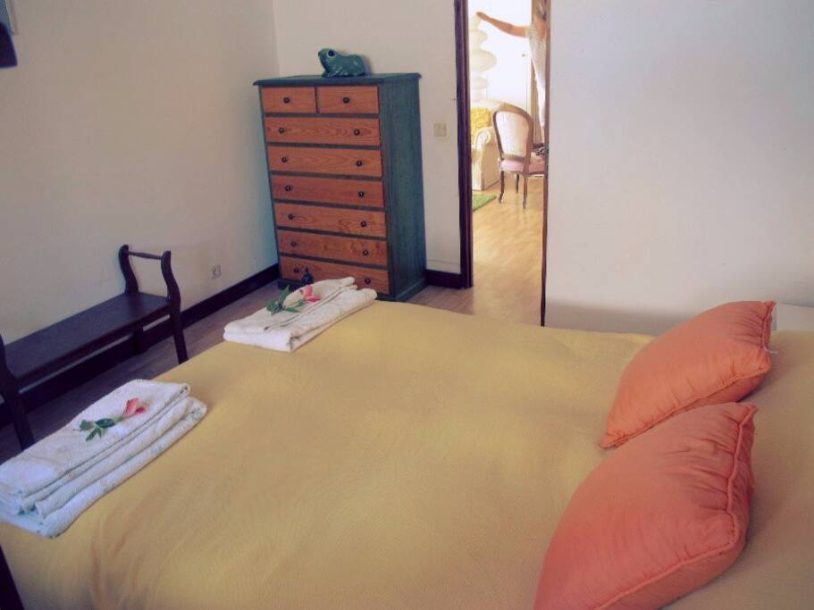 Lagoon Double Bedroom w/ roof terrace