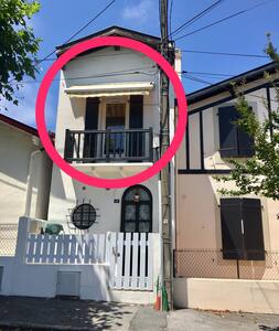 Adorable 2 pièces , stationnement GRATUIT