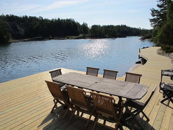 Stockholm archipelago villa with own private dock