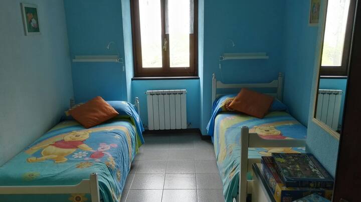 ორადგილიანი ნომერი